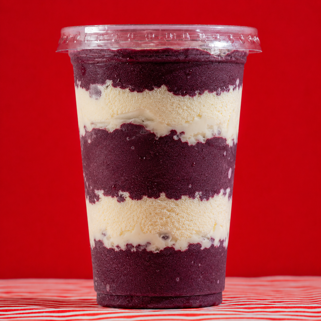 Açaí com Camadas de Ninho